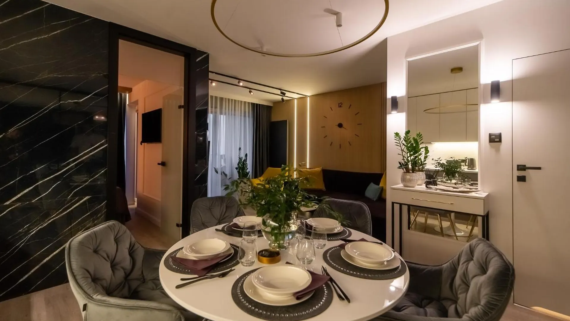 Apartament Premium Porto, Nadmorskie Tarasy w Kołobrzegu Apartamenty Fenomen 0*,